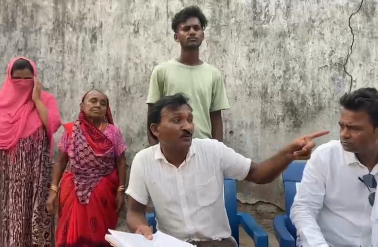 पूटकी.मकान में दरार पड़ने के बाद पुनर्वास की मांग को लेकर प्रेसवार्ता